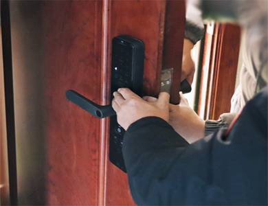 宝丰24小时上门开锁公司